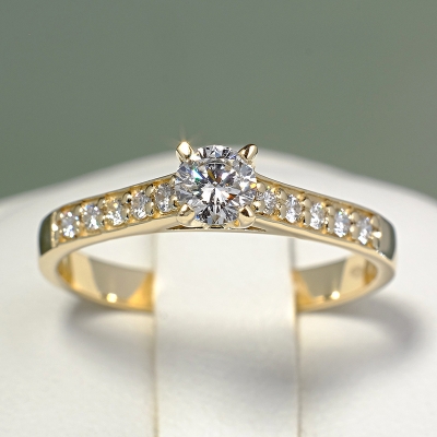 Inel de logodna din Aur cu Diamante i056DiDi