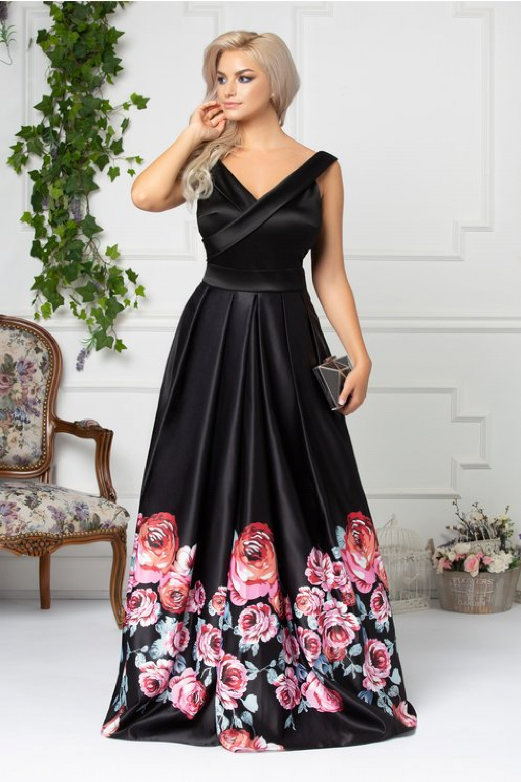 Rochie Artista Argus de seara neagra cu trandafiri roz