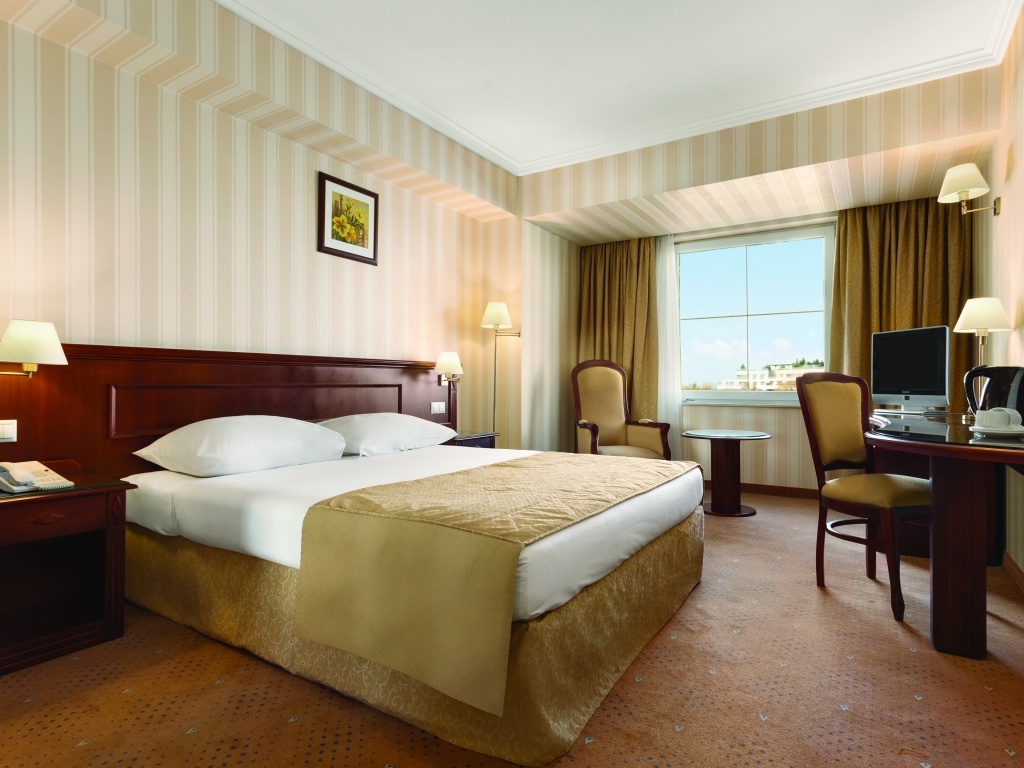 Ramada Hotel & Suites Bucharest North