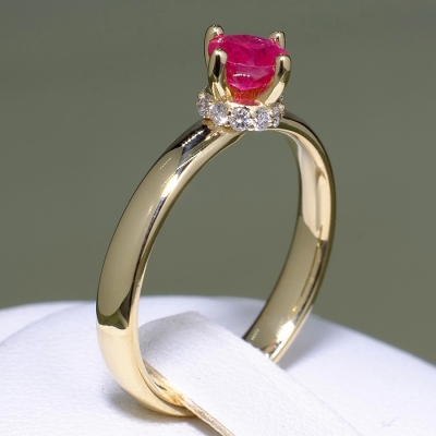 Inel de logodna din Aur cu rubin si diamante 122059RbDi