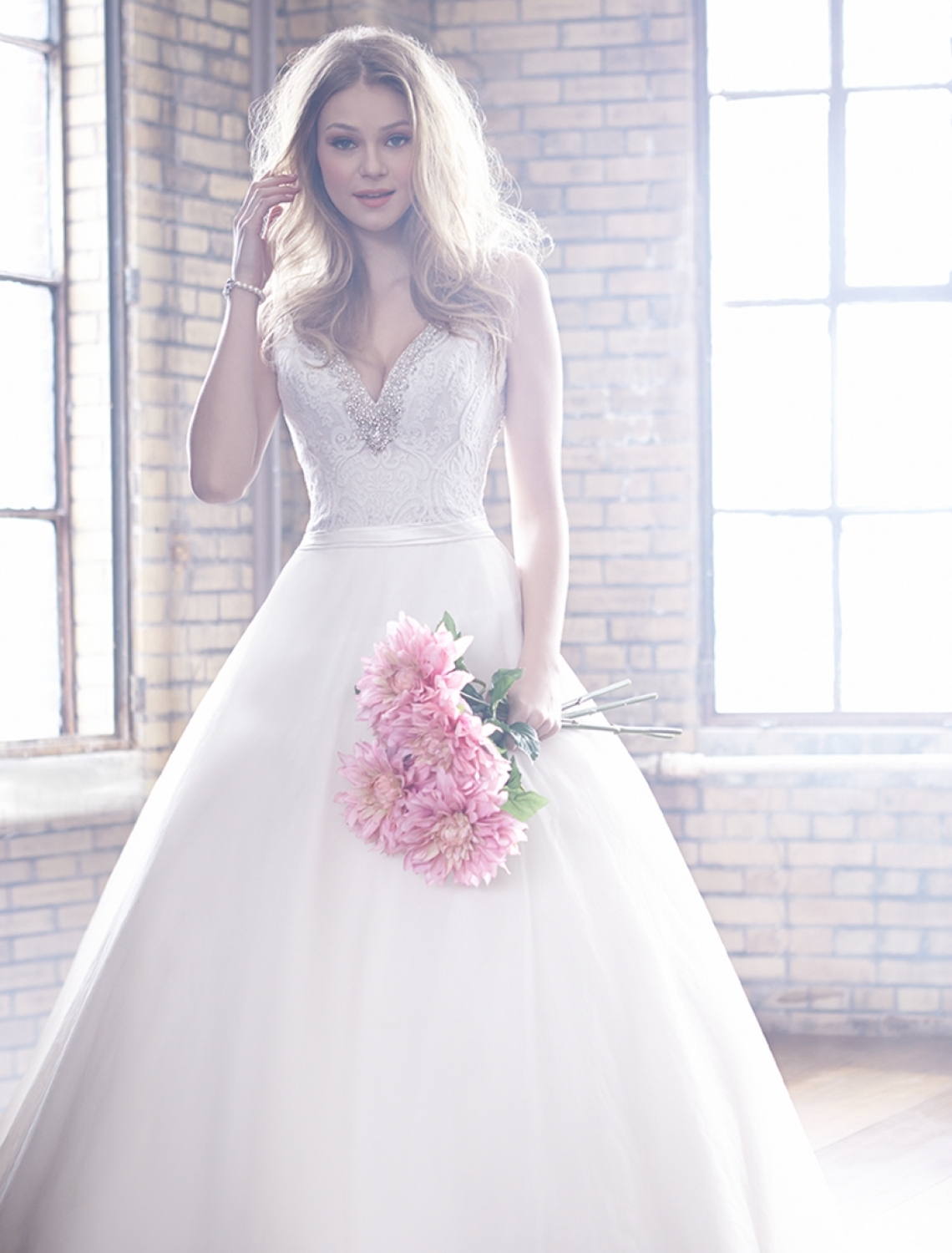 Allure Bridals MJ159