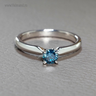 Inel de logodna din aur cu diamant albastru 017p4DB