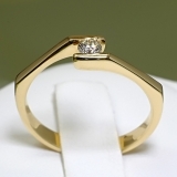 Inel de logodna din aur cu diamant 061